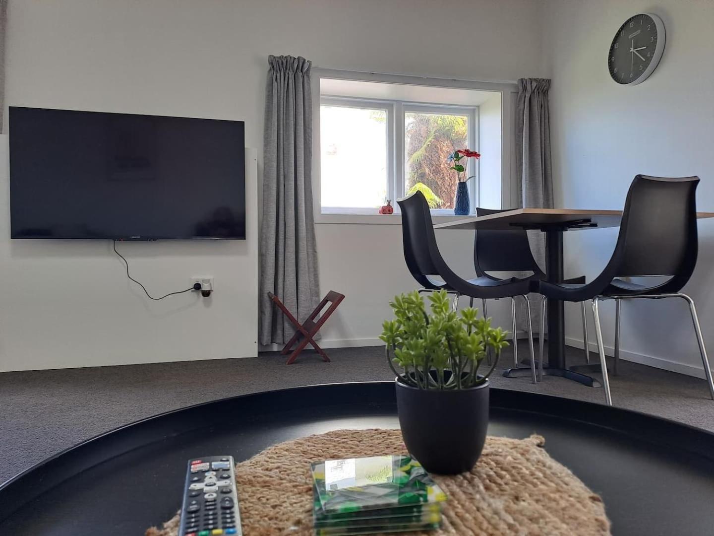 דנידין St Clair Apartment - 1 Bedroom מראה חיצוני תמונה